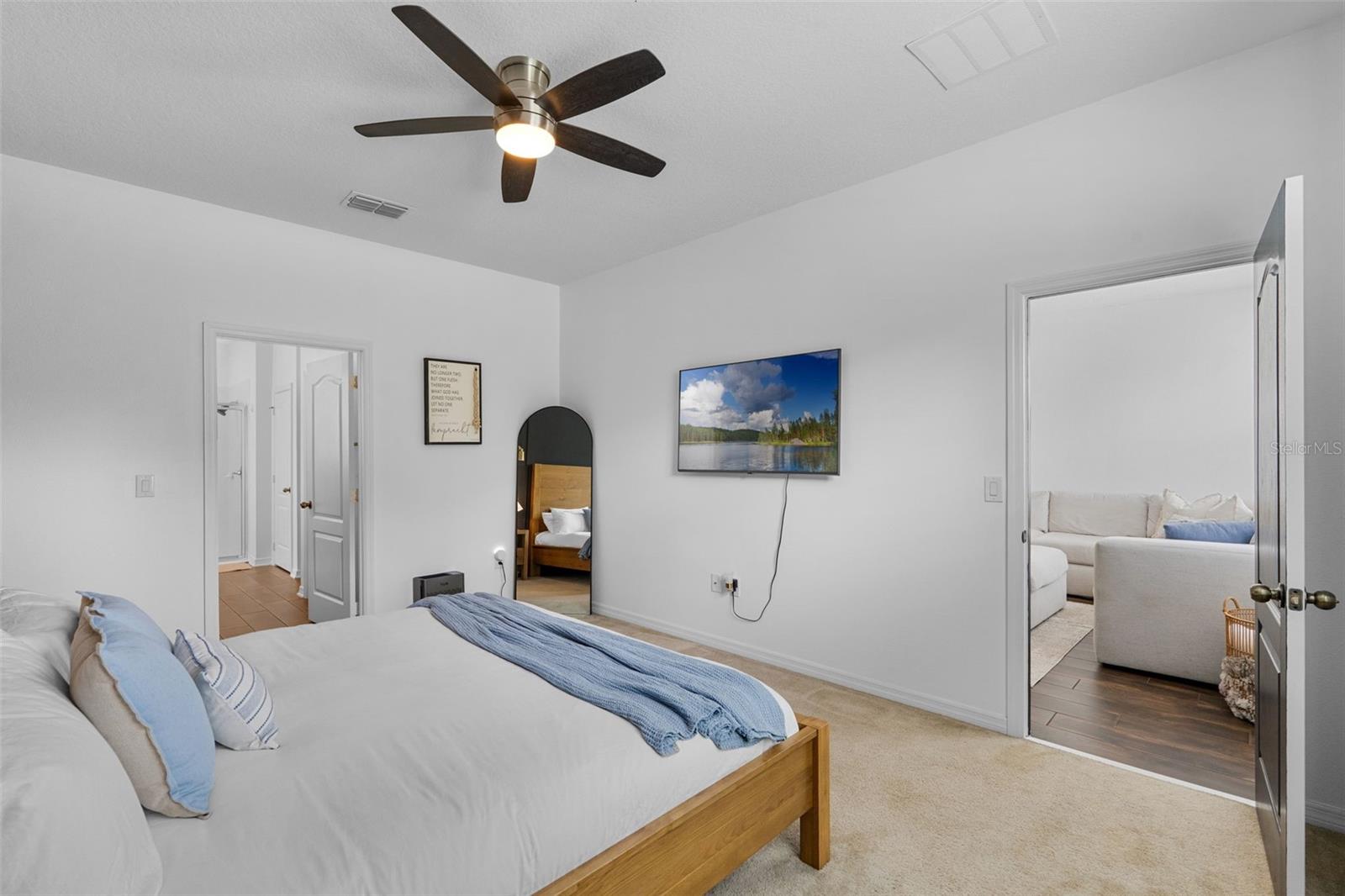 Image 33 of 59 For 17242 Hickory Wind Dr