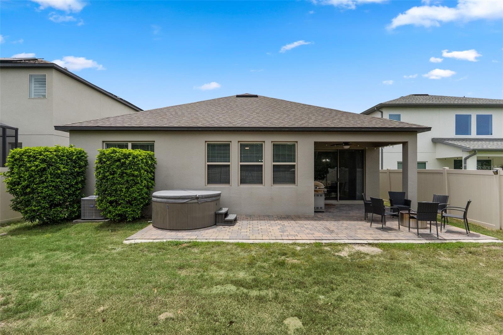 Image 39 of 59 For 17242 Hickory Wind Dr