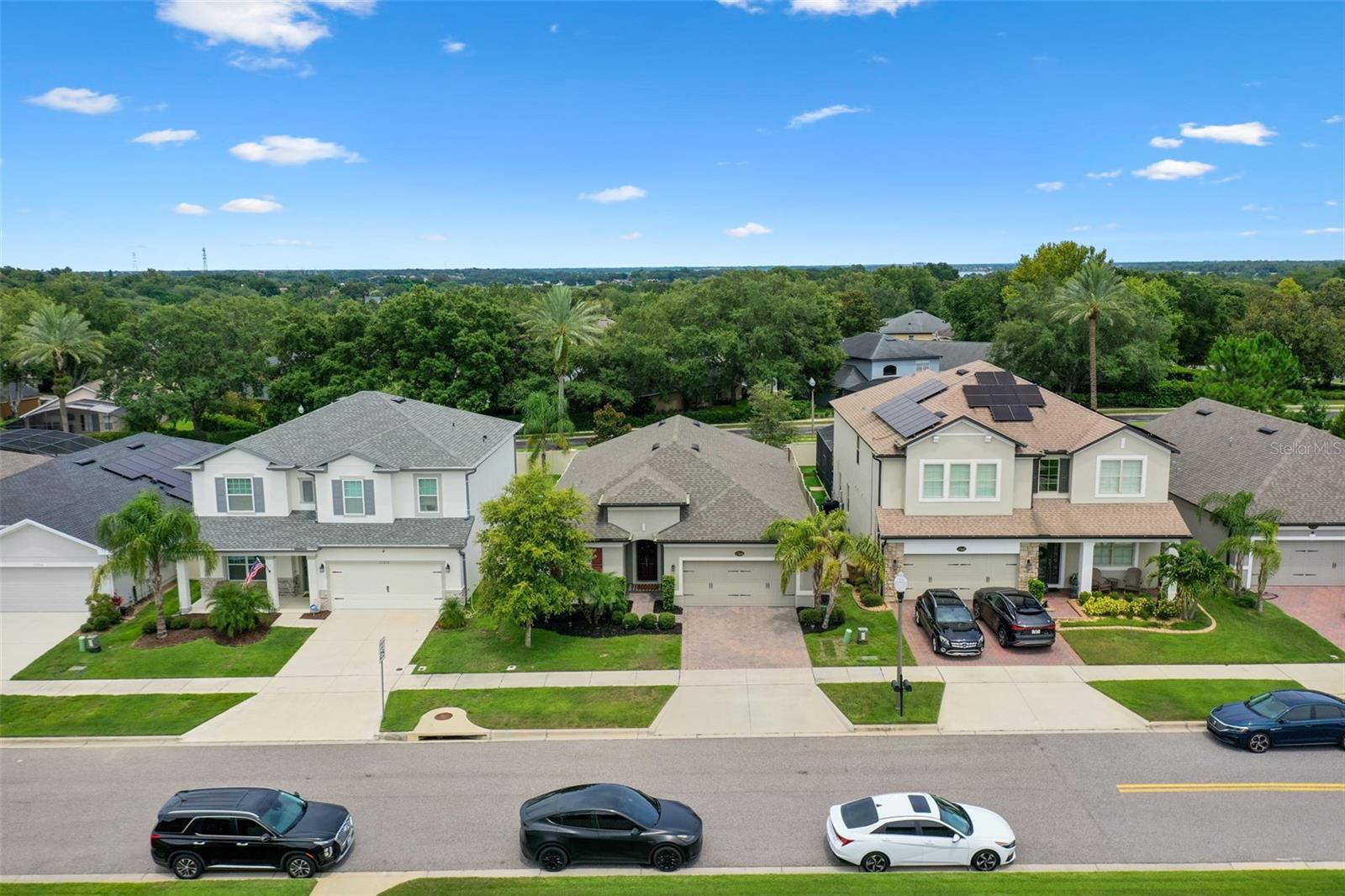 Image 41 of 59 For 17242 Hickory Wind Dr