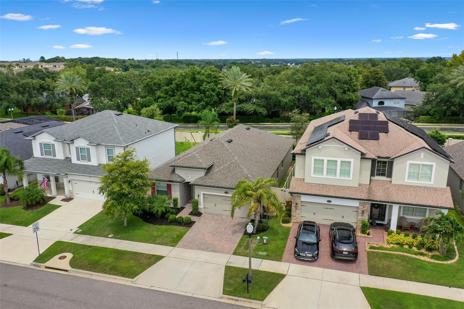 Image 43 of 59 For 17242 Hickory Wind Dr