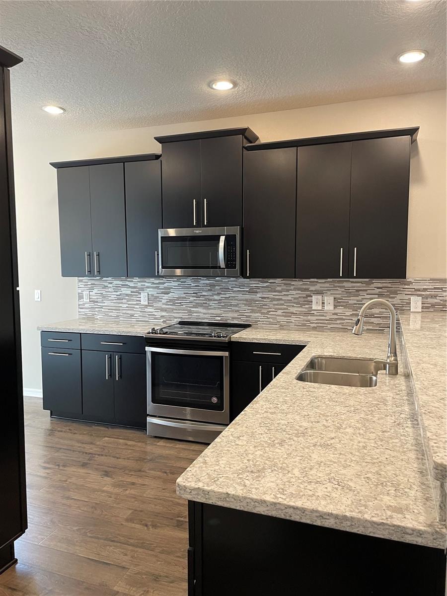 Image 3 of 24 For 2609 Amati Drive
