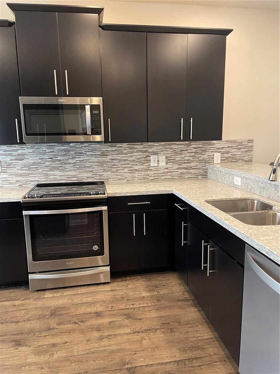 Image 4 of 24 For 2609 Amati Drive