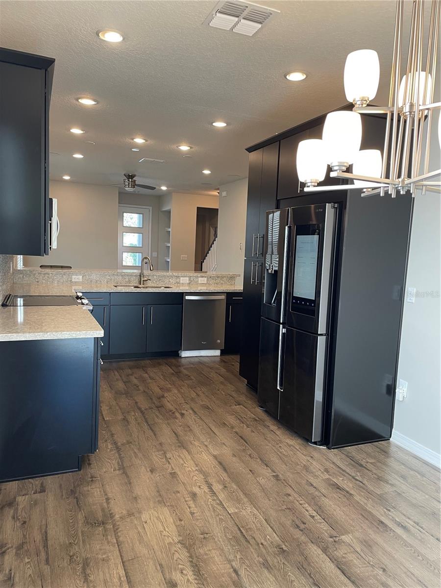 Image 7 of 24 For 2609 Amati Drive