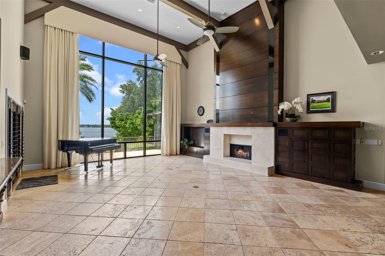 Image 13 of 93 For 10545 Down Lakeview Circle