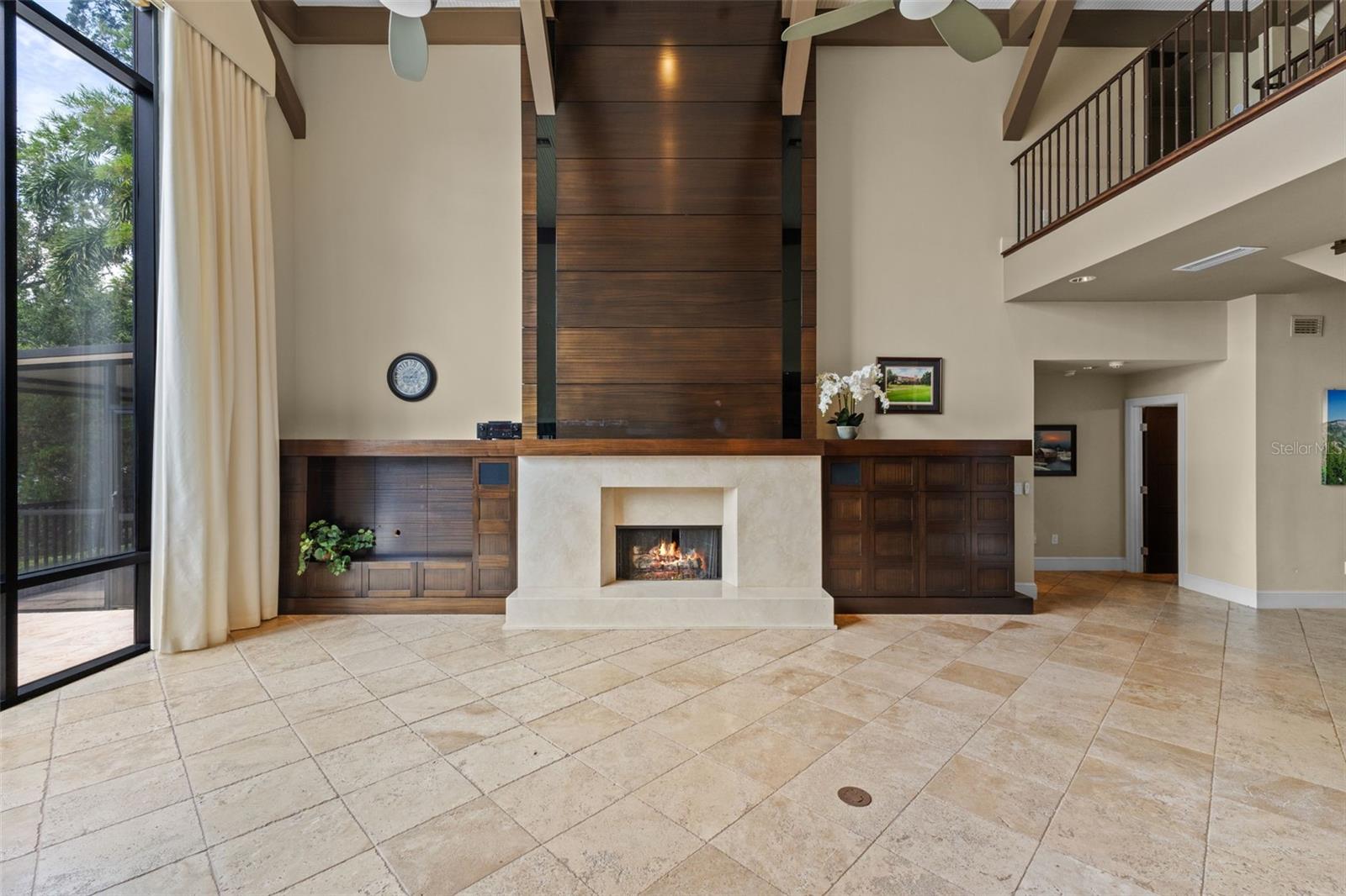 Image 14 of 93 For 10545 Down Lakeview Circle