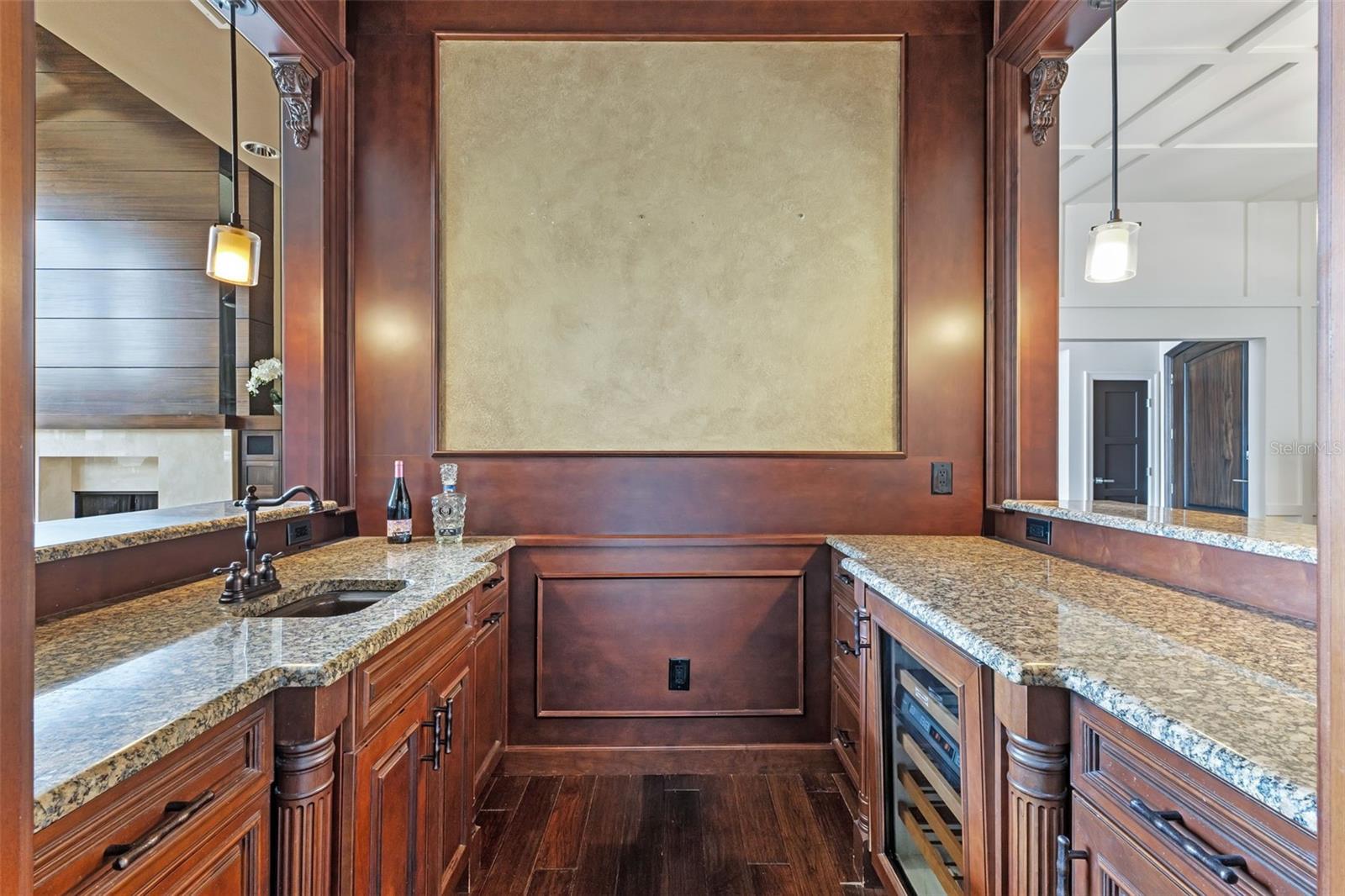 Image 17 of 93 For 10545 Down Lakeview Circle