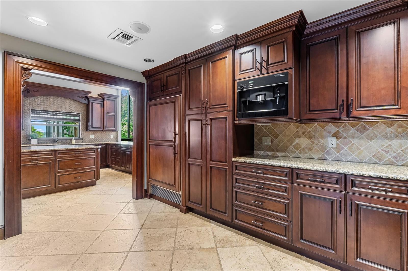 Image 27 of 93 For 10545 Down Lakeview Circle