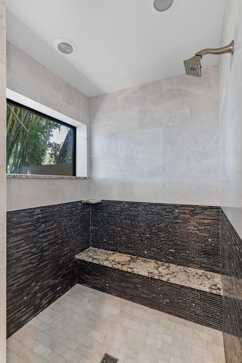 Image 47 of 93 For 10545 Down Lakeview Circle