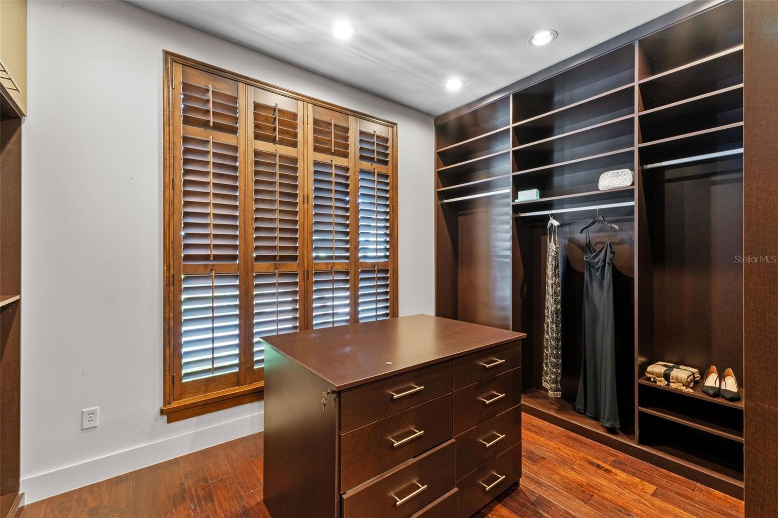 Image 48 of 93 For 10545 Down Lakeview Circle