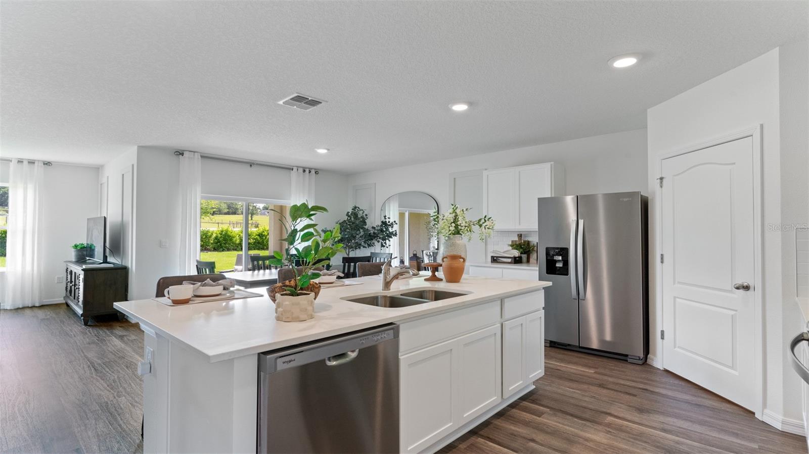 Image 4 of 36 For 1004 Ellerston Street