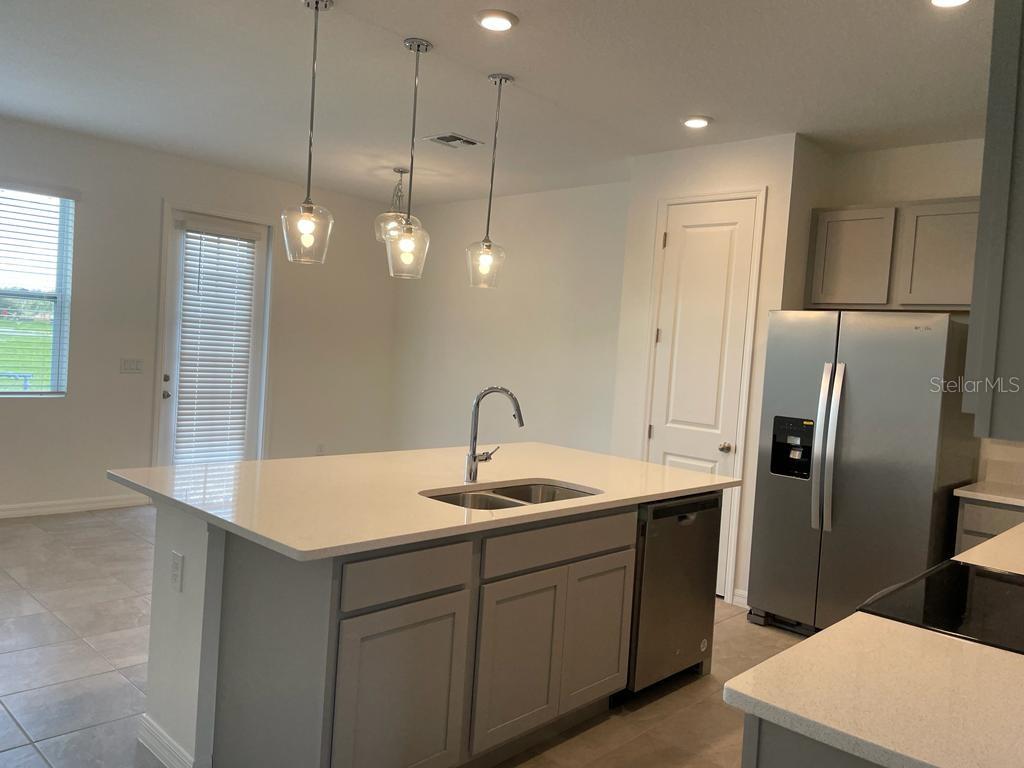 Image 4 of 45 For 1608 Pelican Drive