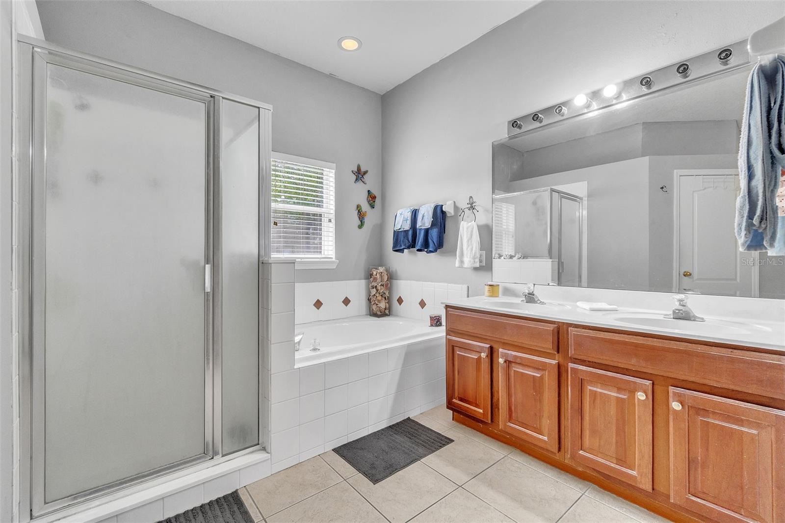 Image 27 of 39 For 405 Kehoe Boulevard