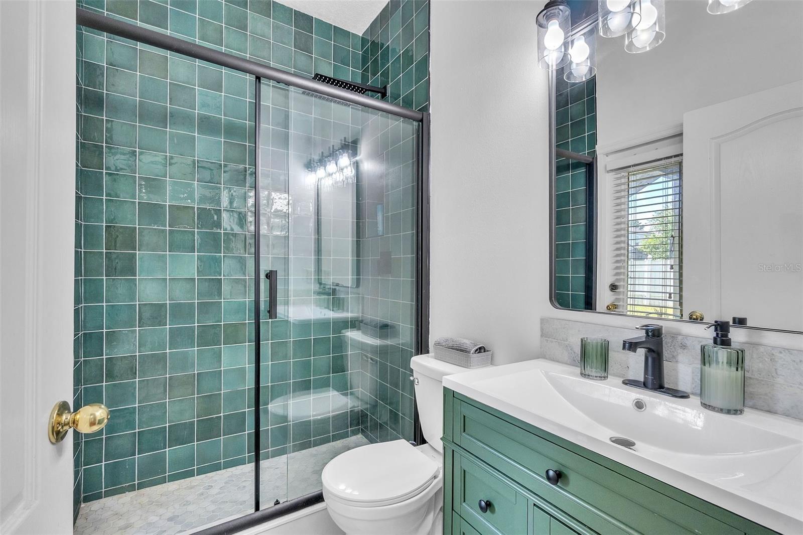 Image 34 of 39 For 405 Kehoe Boulevard