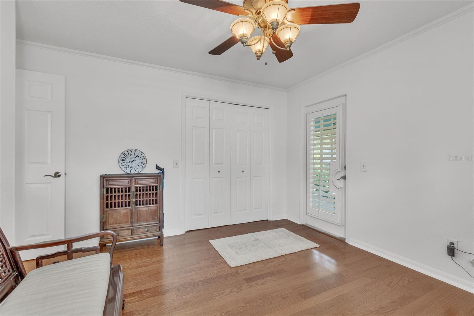 Image 32 of 61 For 413 Horseshoe Lane Ne