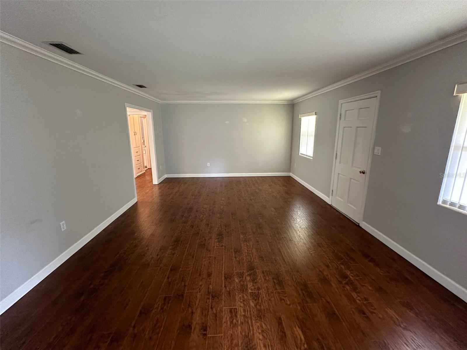 Image 15 of 19 For 316 Crystal Drive