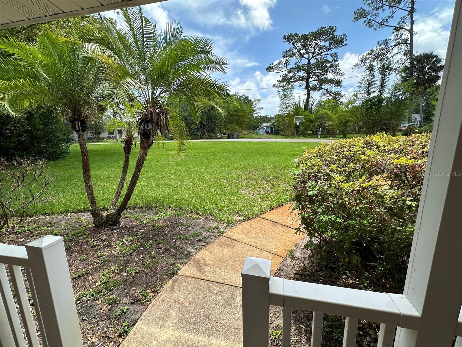 Image 16 of 19 For 316 Crystal Drive