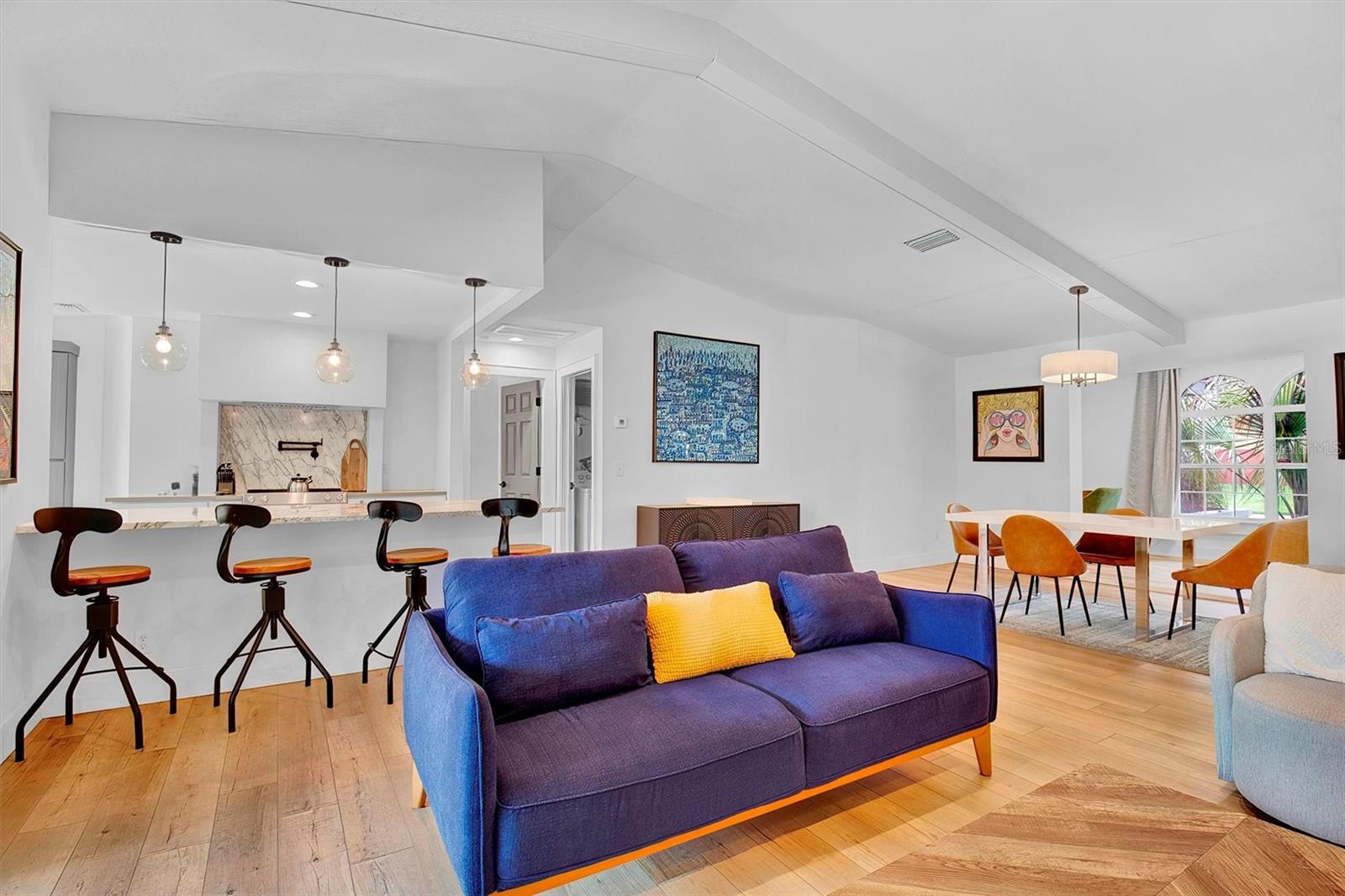 Image 12 of 51 For 4101 39th Avenue S