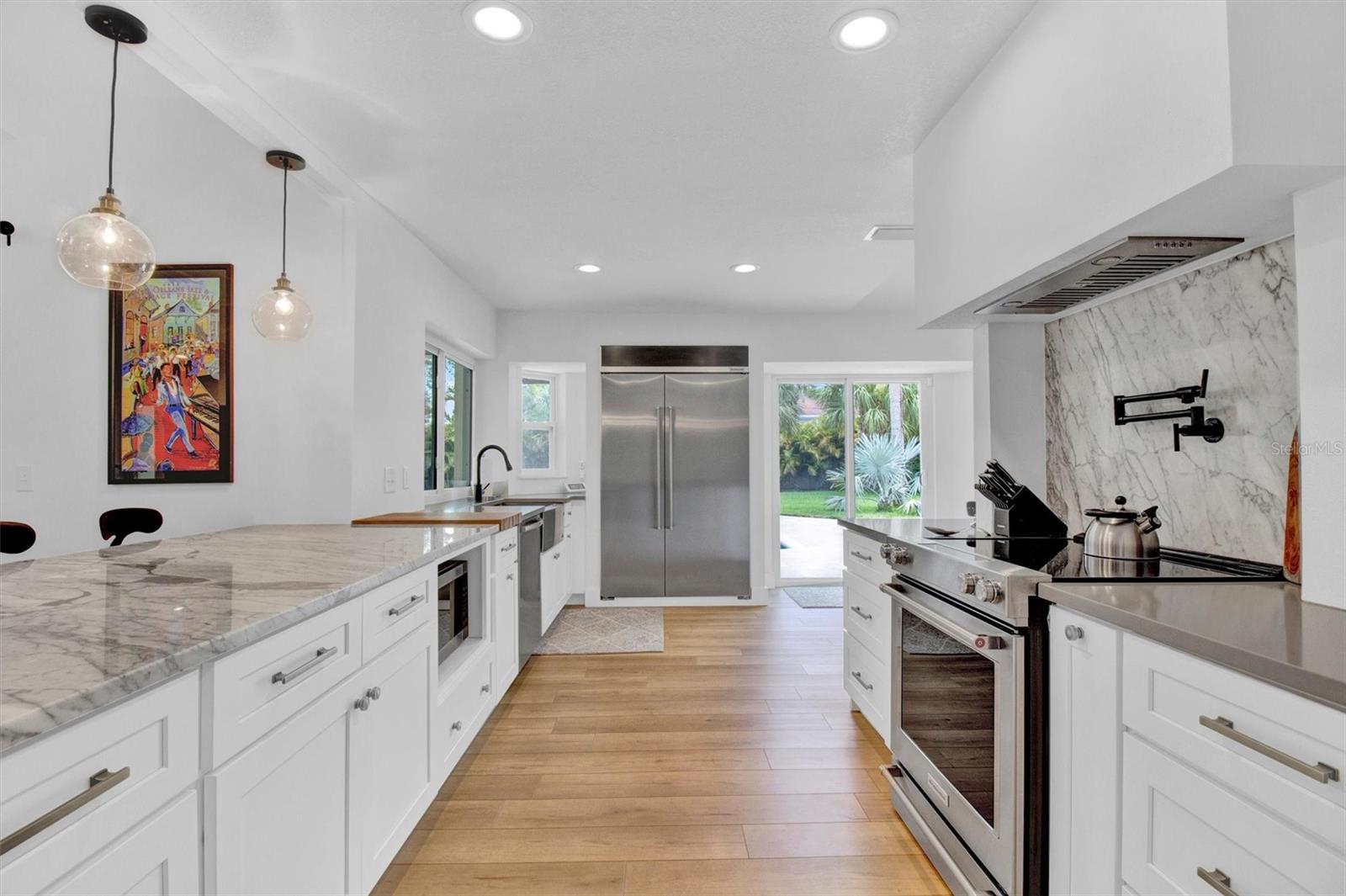 Image 17 of 51 For 4101 39th Avenue S