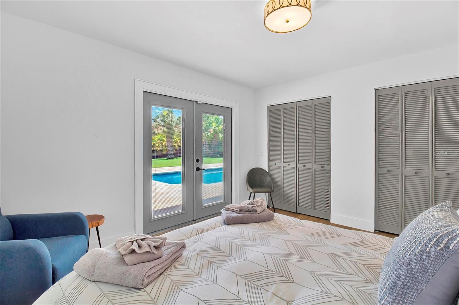 Image 41 of 51 For 4101 39th Avenue S