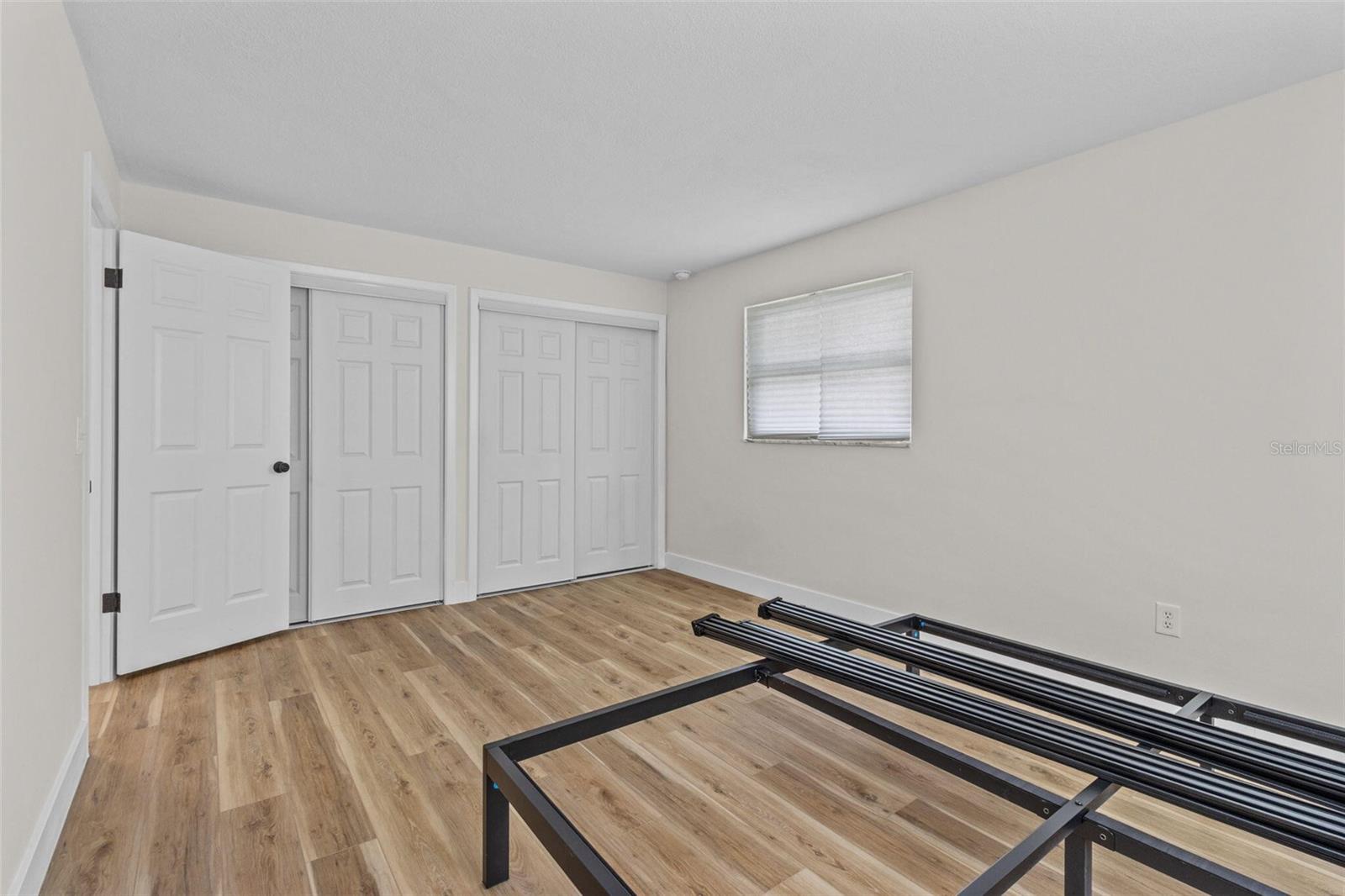 Image 19 of 30 For 671 25th Street Sw