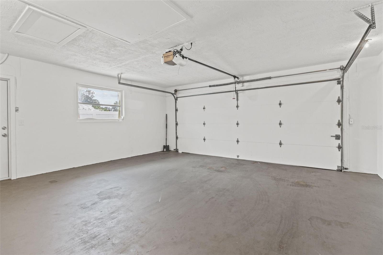 Image 26 of 30 For 671 25th Street Sw