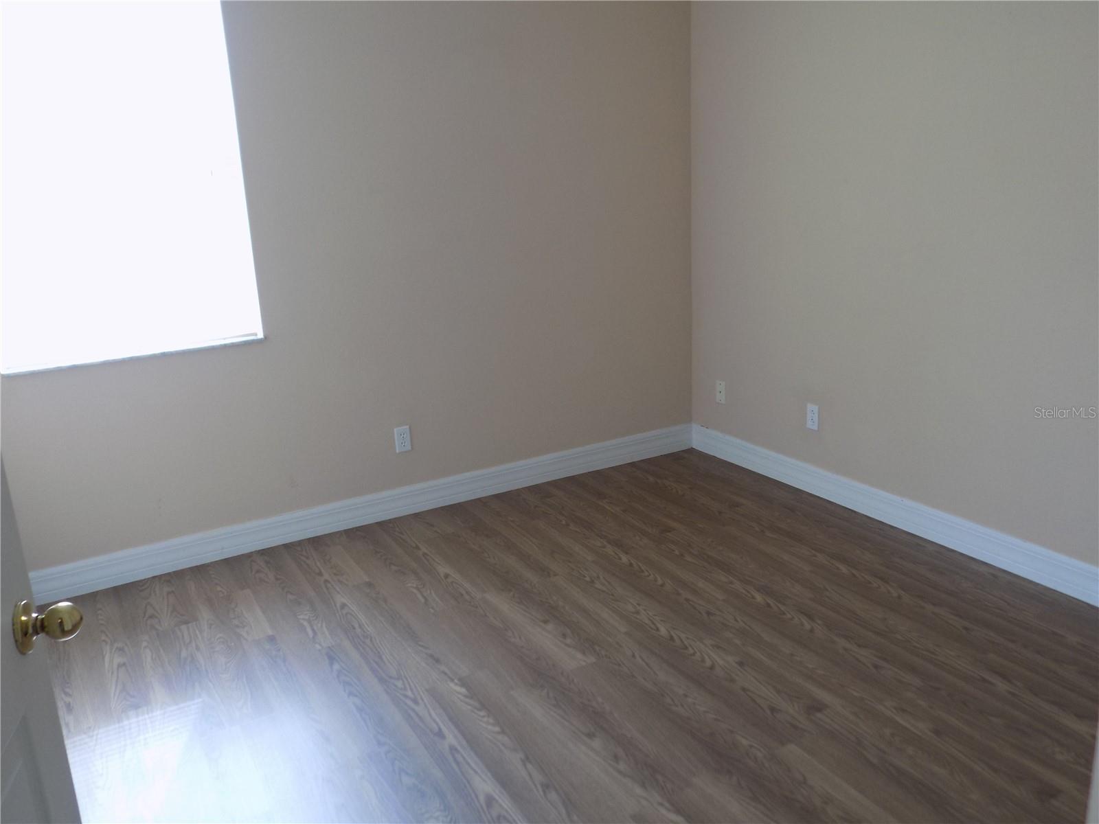 Image 10 of 17 For 3037 Tobago Avenue