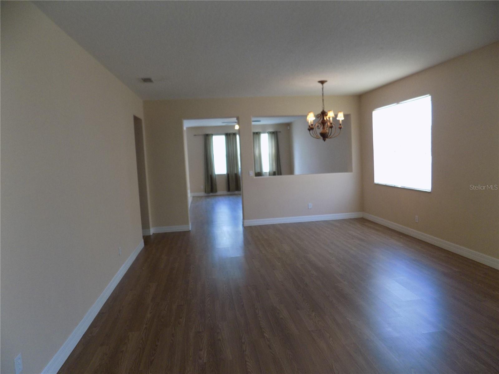 Image 5 of 17 For 3037 Tobago Avenue