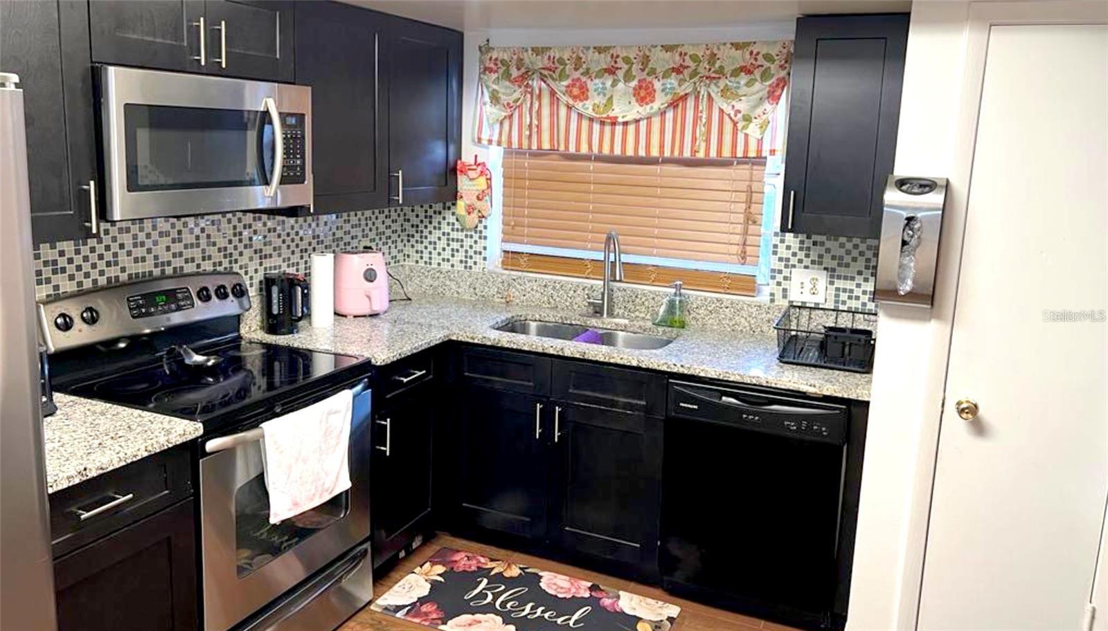 Image 2 of 7 For 7065 Balboa Drive 7065