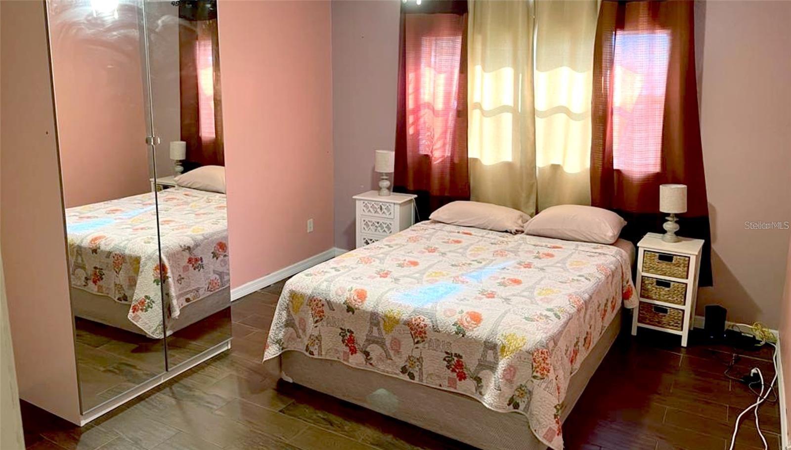Image 5 of 7 For 7065 Balboa Drive 7065