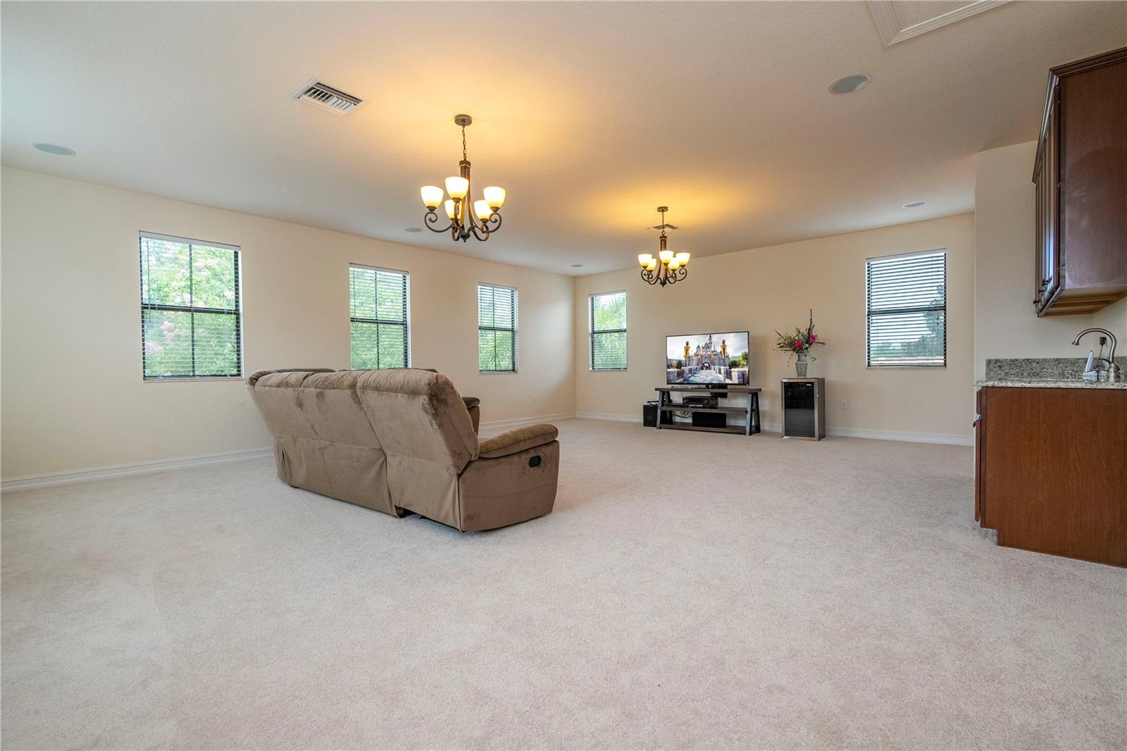 Image 79 of 99 For 11009 Mobberley Circle