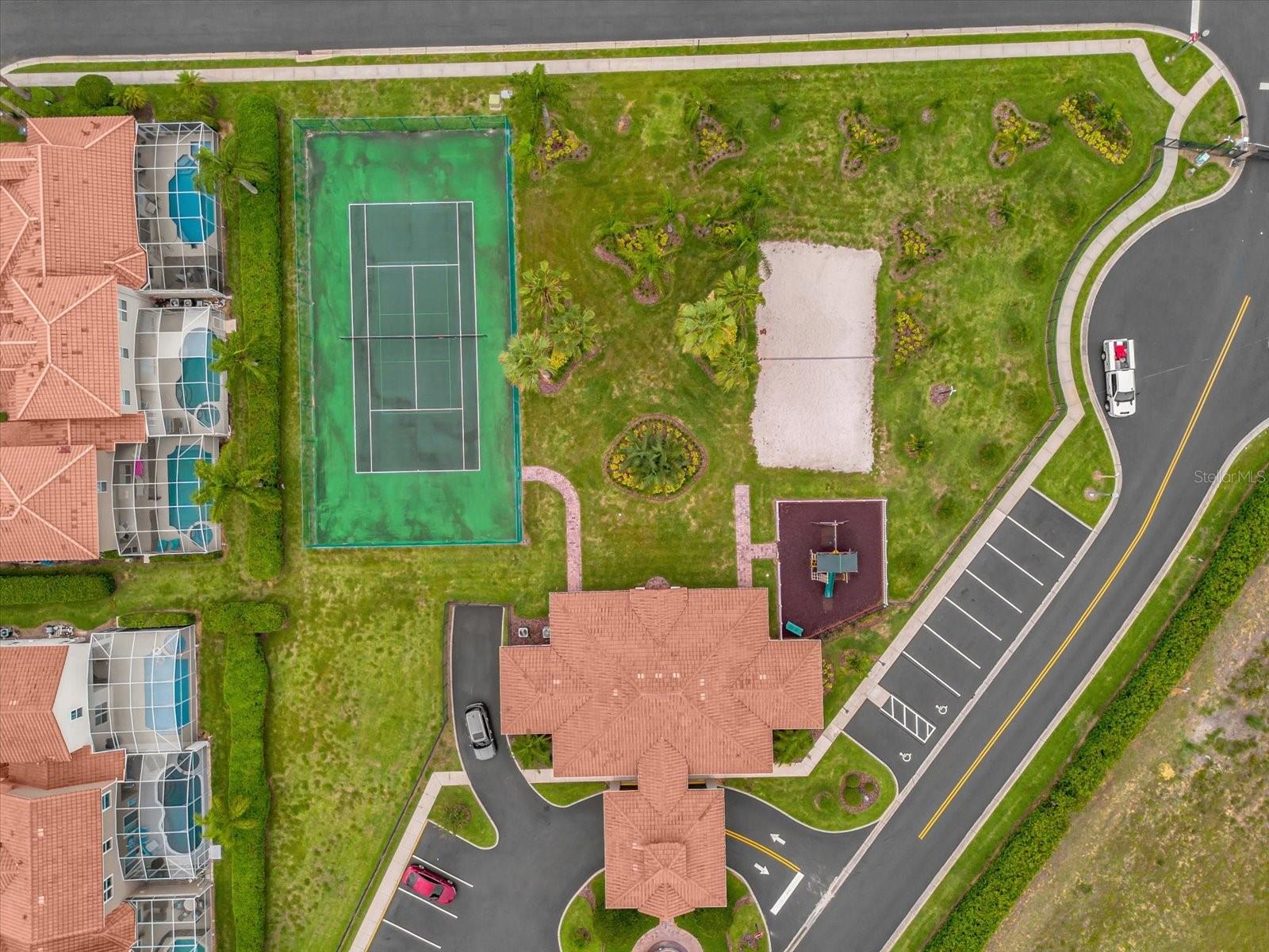 Image 33 of 40 For 516 Brunello Drive