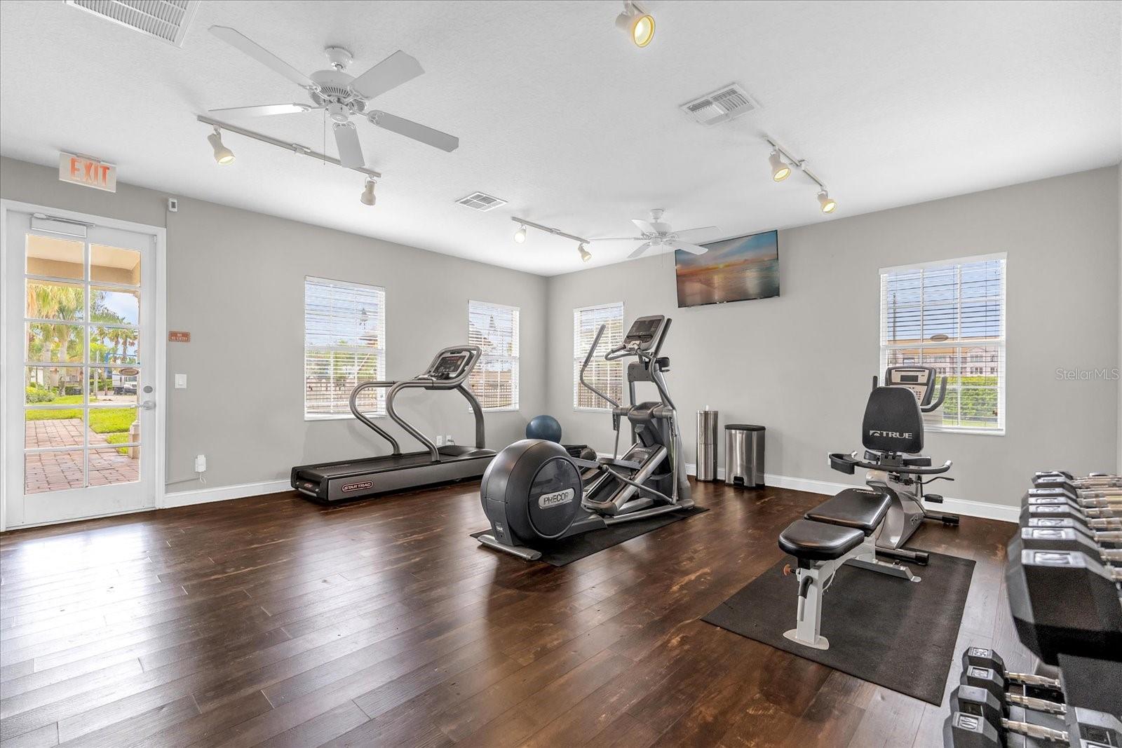 Image 36 of 40 For 516 Brunello Drive