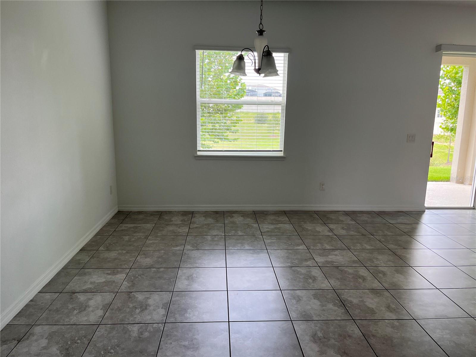 Image 5 of 18 For 9169 Carmela Avenue