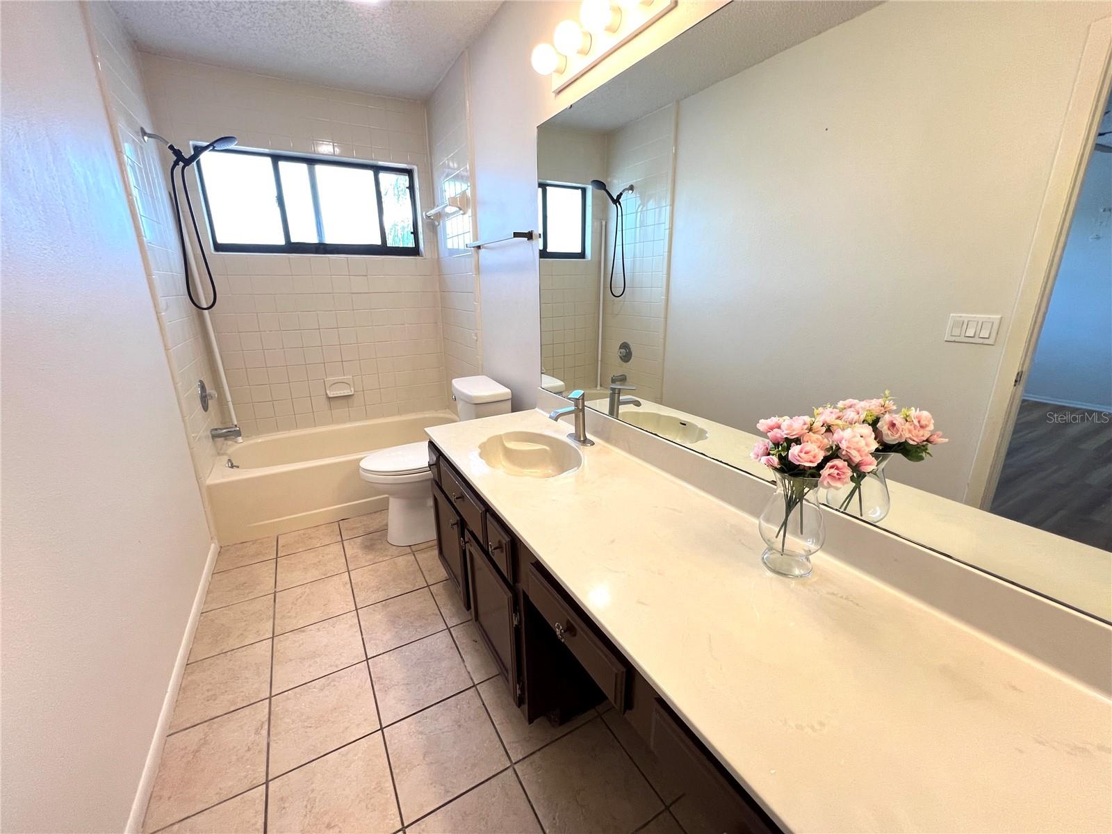 Image 18 of 22 For 332 Goldstone Place