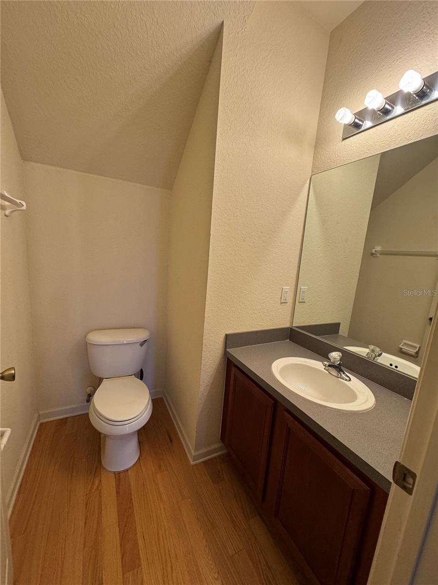 Image 13 of 32 For 3069 Ashland Lane N