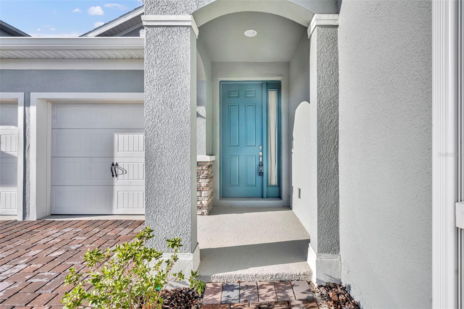 Image 4 of 39 For 19268 Allium Place