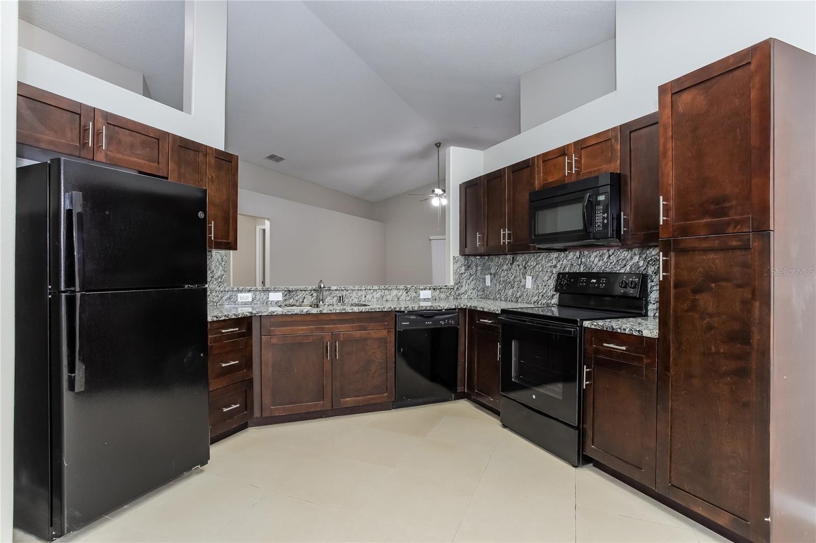 Image 8 of 16 For 1714 Putney Circle