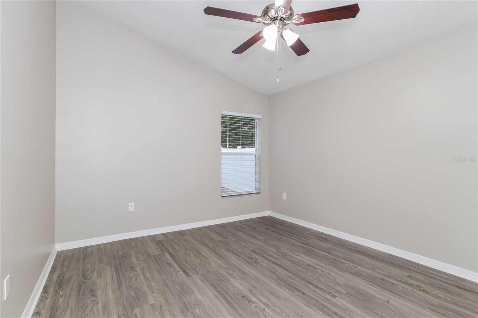 Image 9 of 16 For 1714 Putney Circle