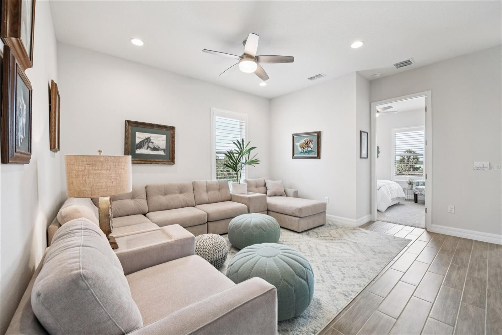 Image 18 of 41 For 17838 Hither Hills Circle