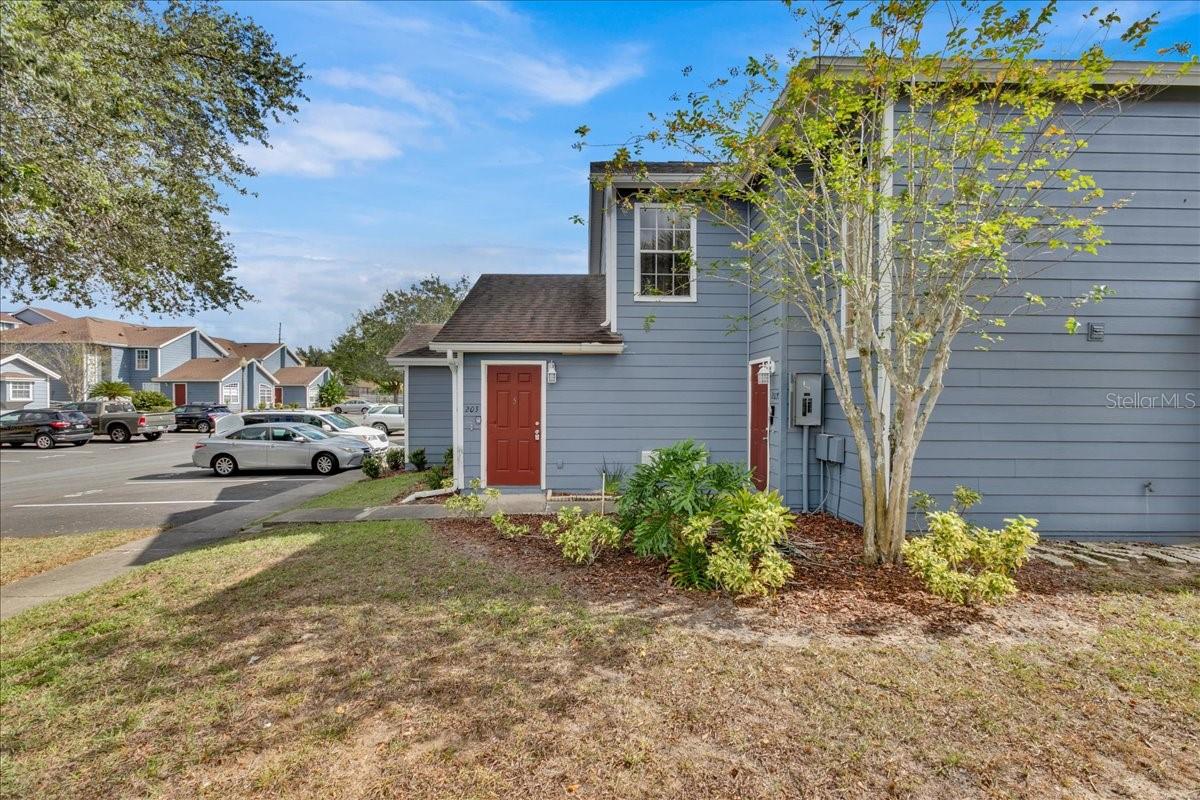 Image 3 of 15 For 203 Coco Plum Drive Front Unit