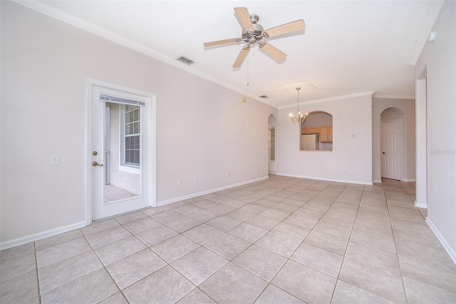 Image 14 of 26 For 7123 Yacht Basin Avenue 333