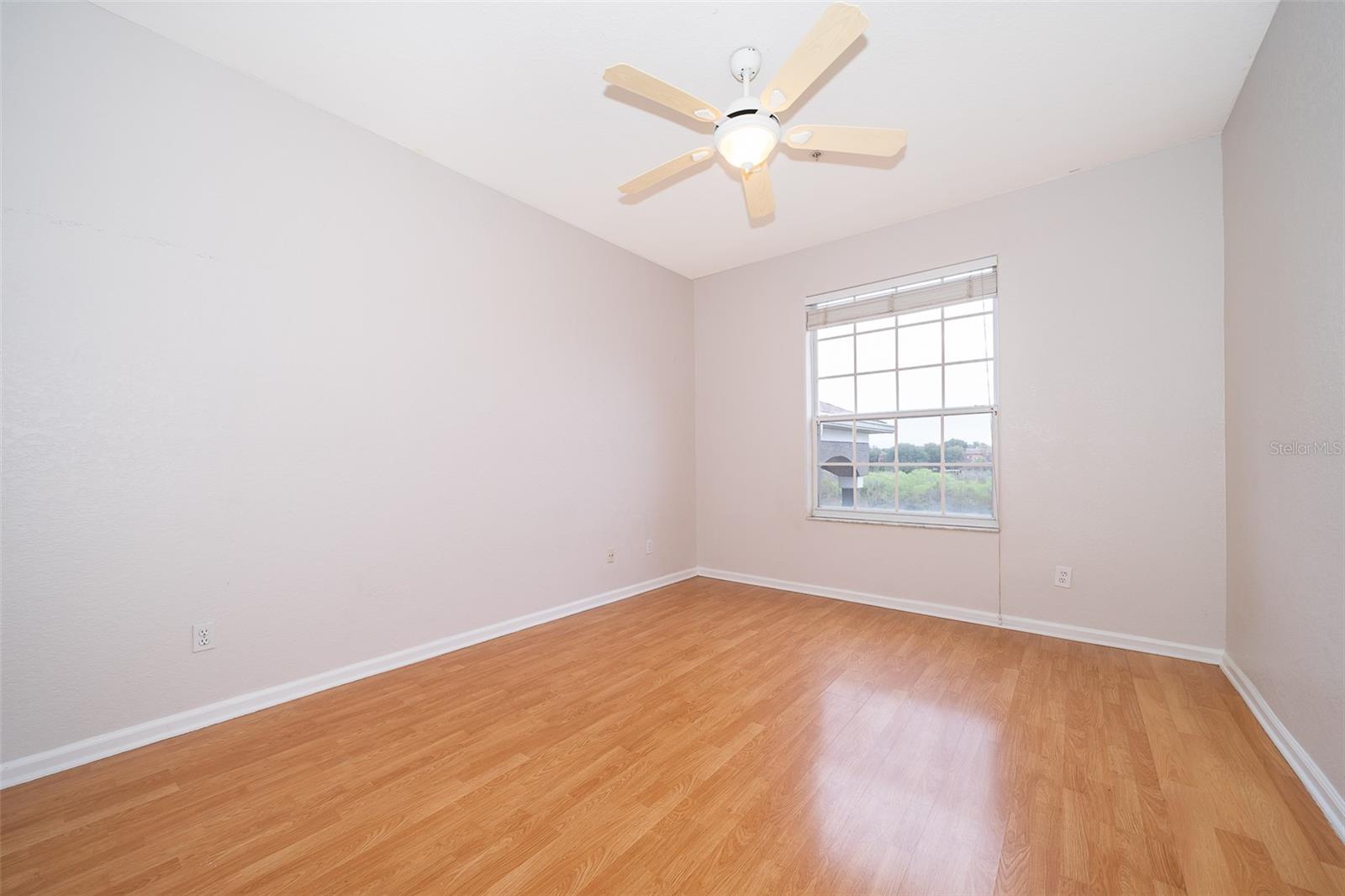 Image 17 of 26 For 7123 Yacht Basin Avenue 333