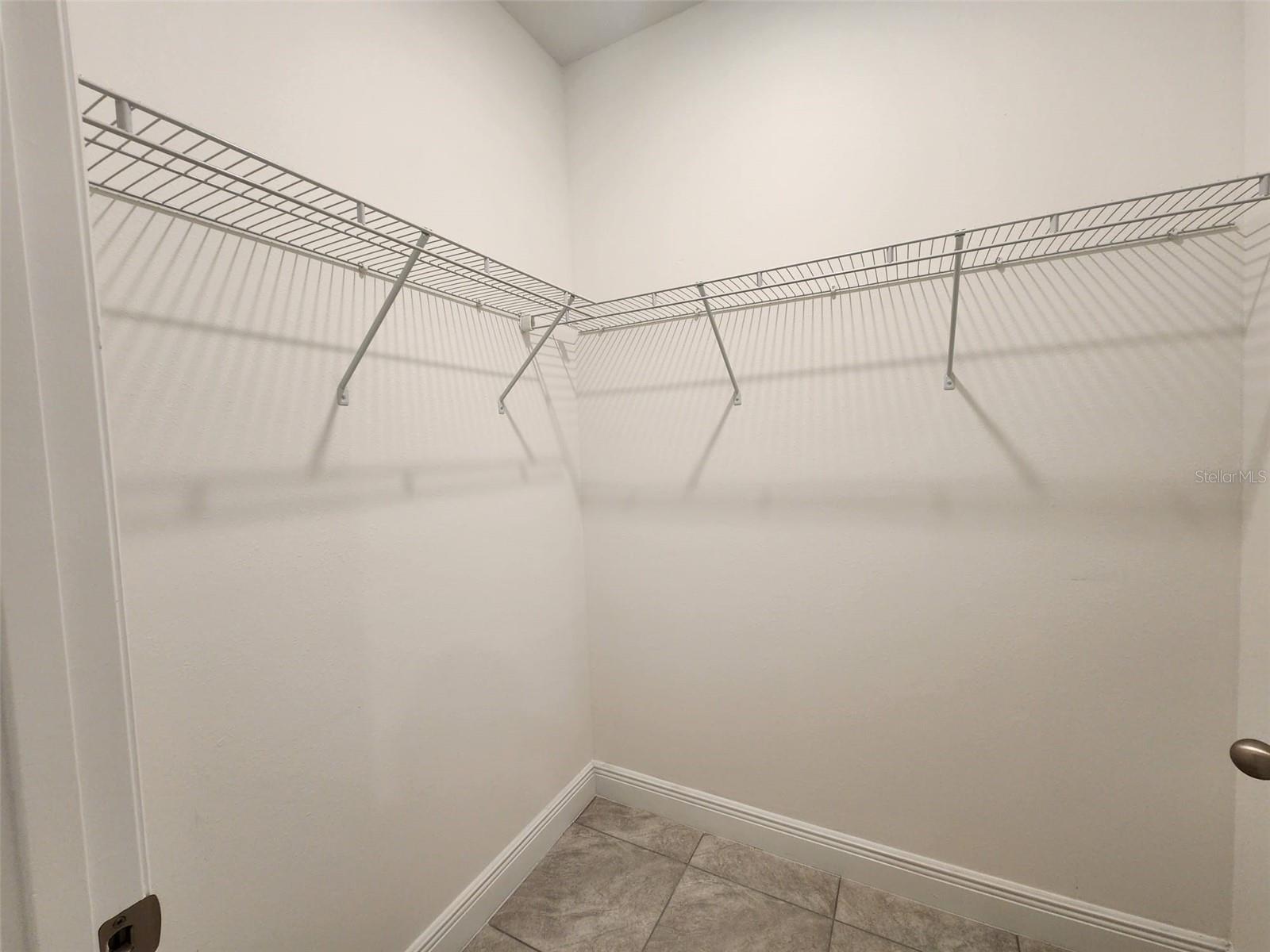 Listing photo id 10 for 3650 128th Place