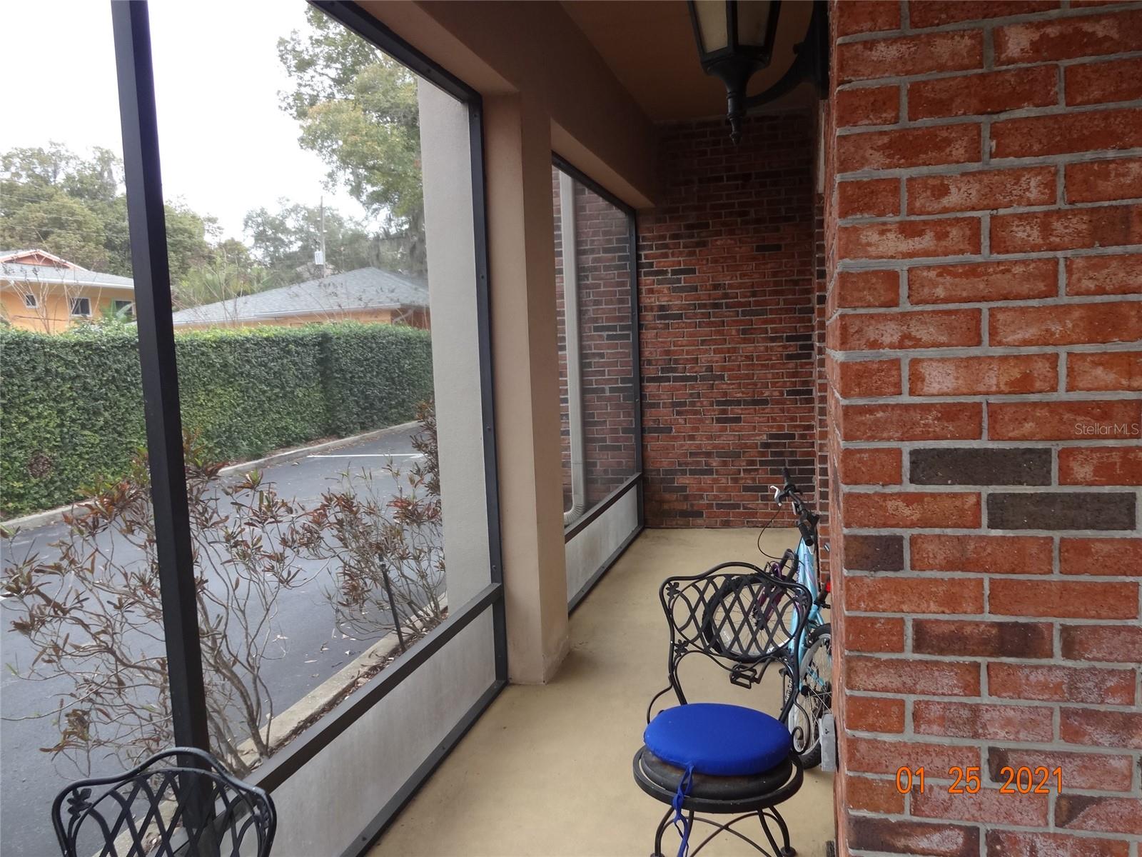 Image 15 of 20 For 1144 Delaney Avenue 1144