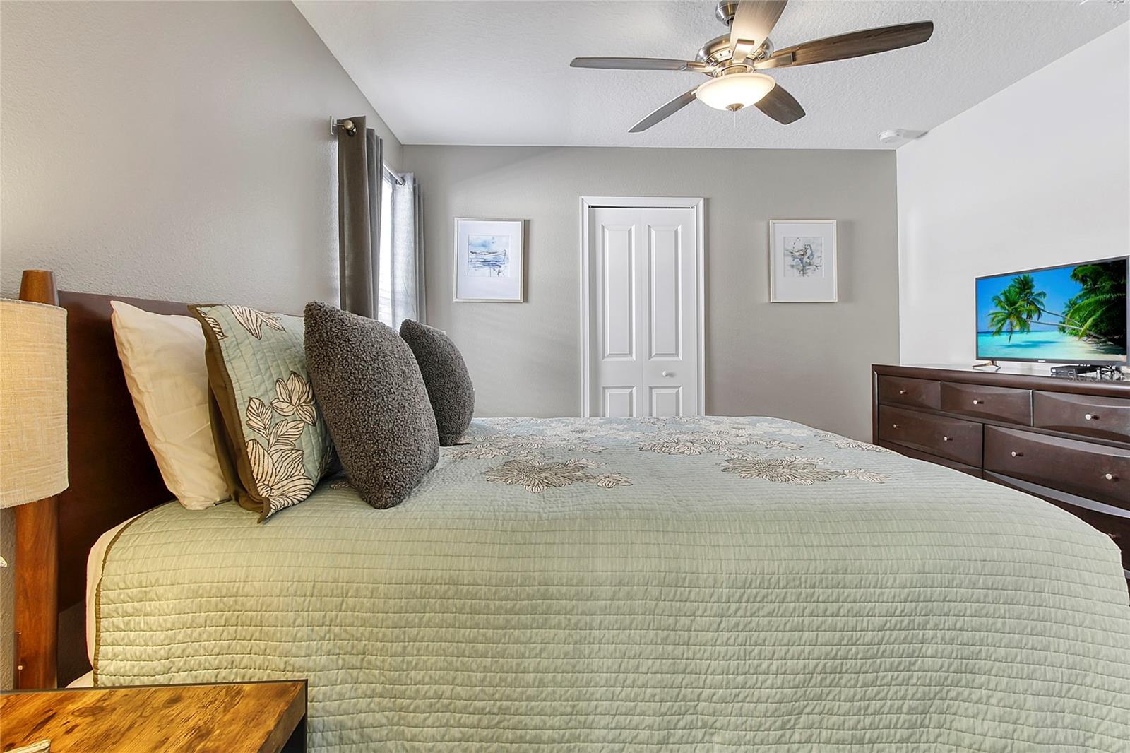 Image 40 of 74 For 1534 Moon Valley Dr