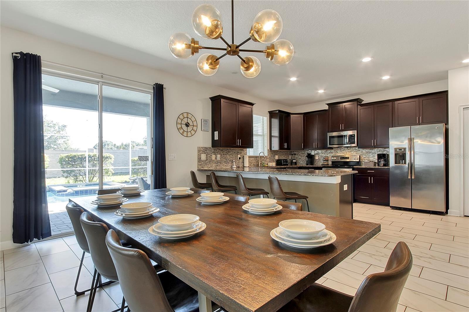 Image 9 of 74 For 1534 Moon Valley Dr