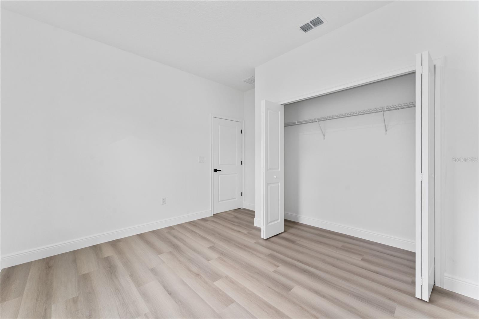 Image 19 of 41 For 9312 Akola Way