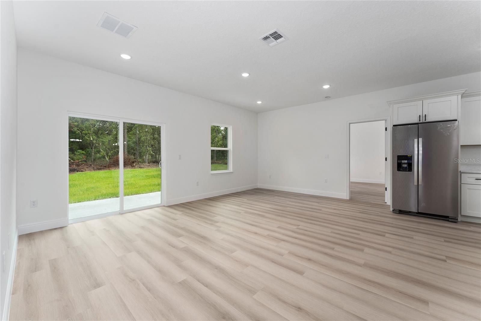 Image 9 of 41 For 9312 Akola Way