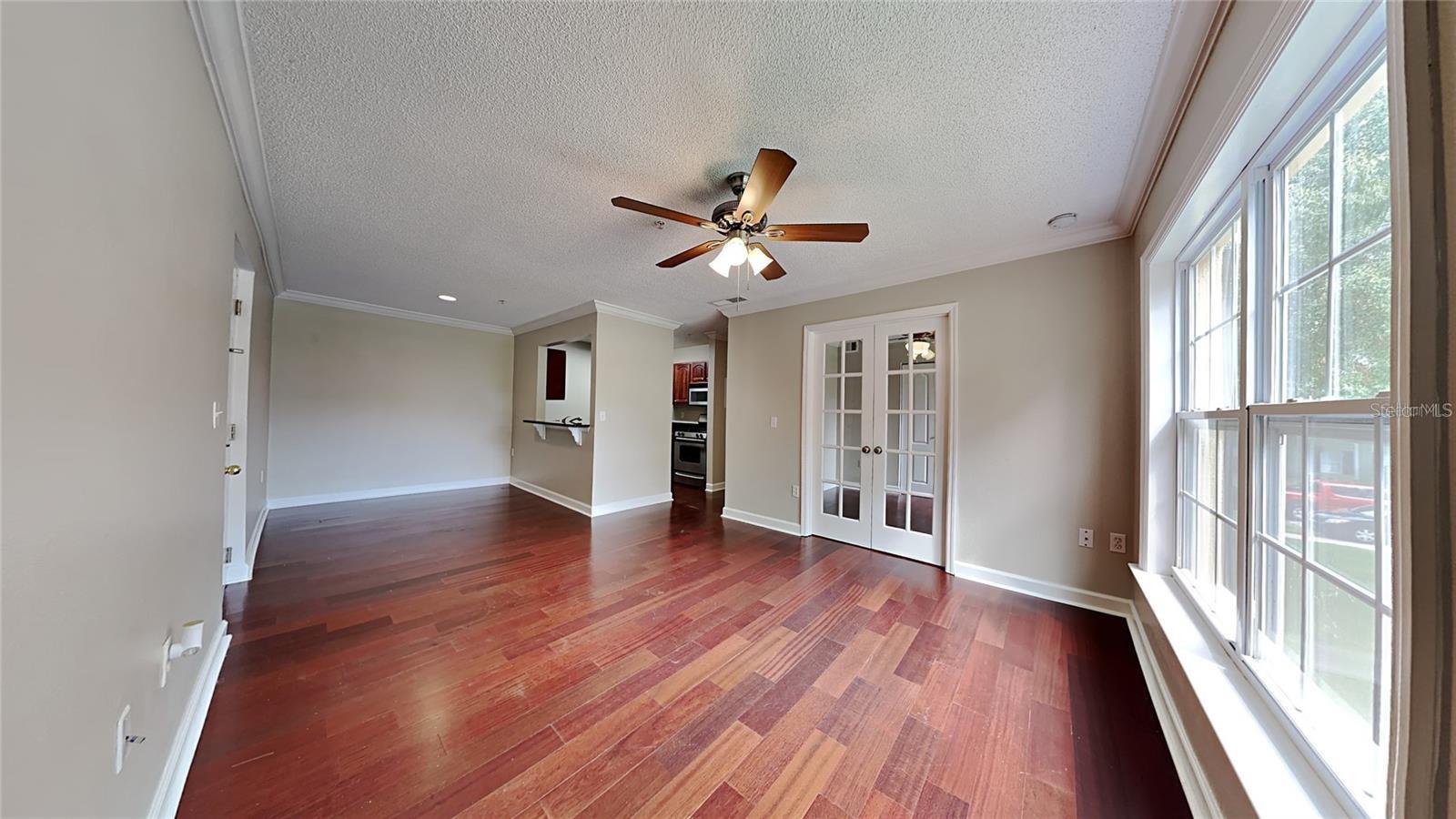 Image 3 of 9 For 2071 Dixie Belle Drive 2071p