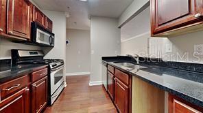 Image 6 of 9 For 2071 Dixie Belle Drive 2071p